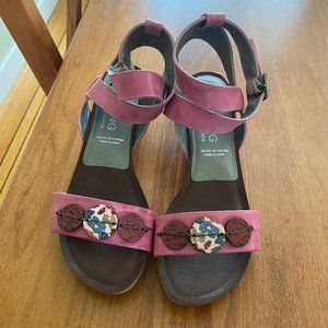 Dorking pink leather ankle strap sandals 37  (US 7)